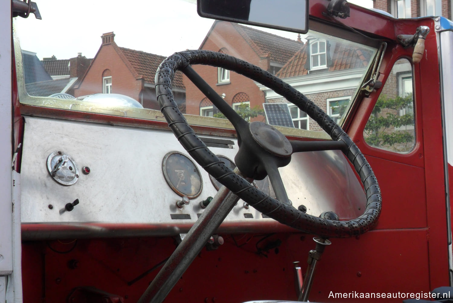 Vrachtwagens American LaFrance uit 1938